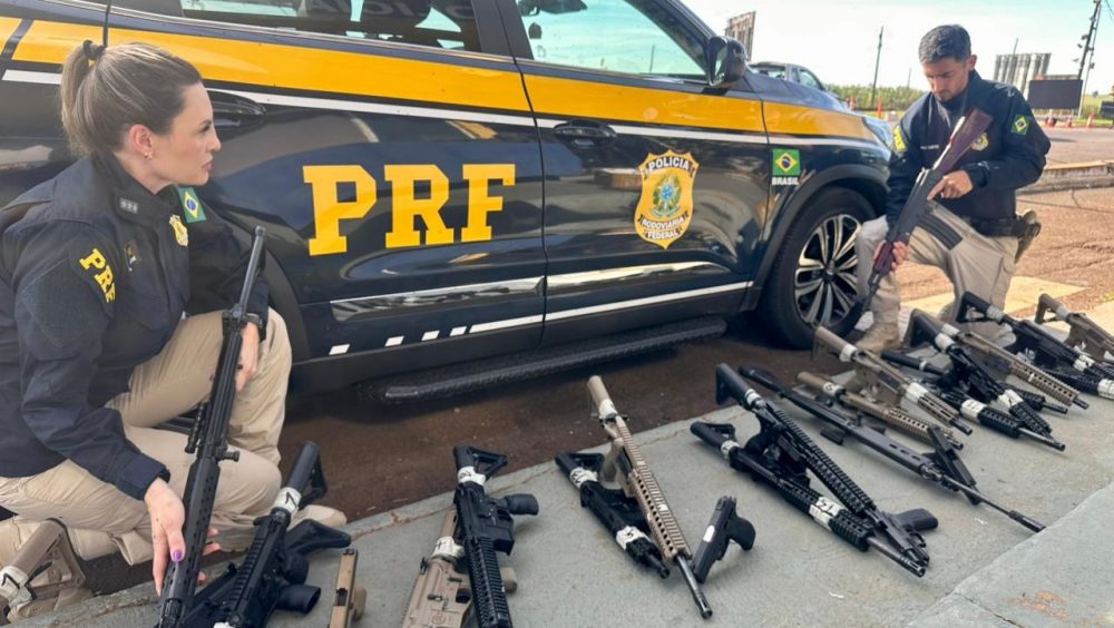 BR-277: PRF faz a maior apreensão de fuzis da história do Brasil; veja quantos