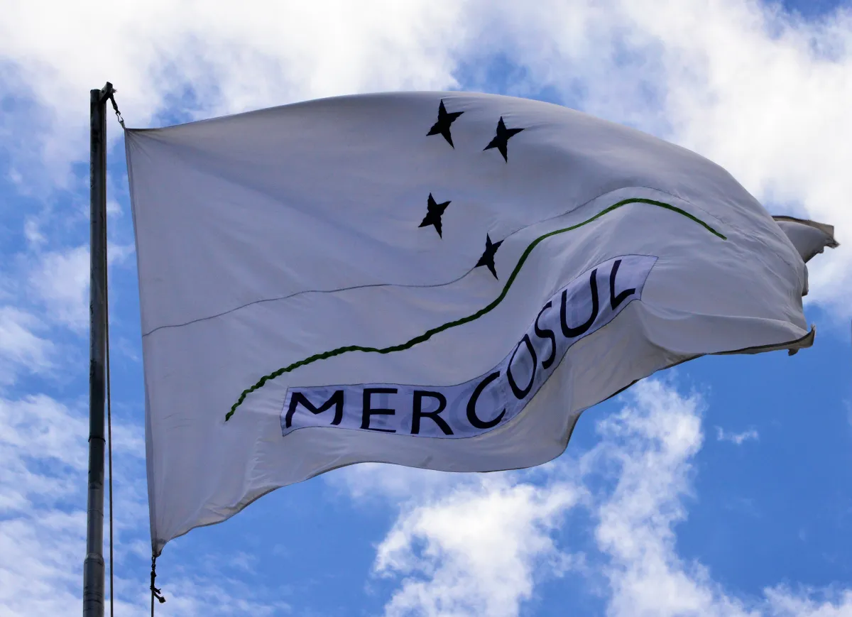 Brasil oficializa acordos internacionais entre Mercosul, Singapura e EFTA